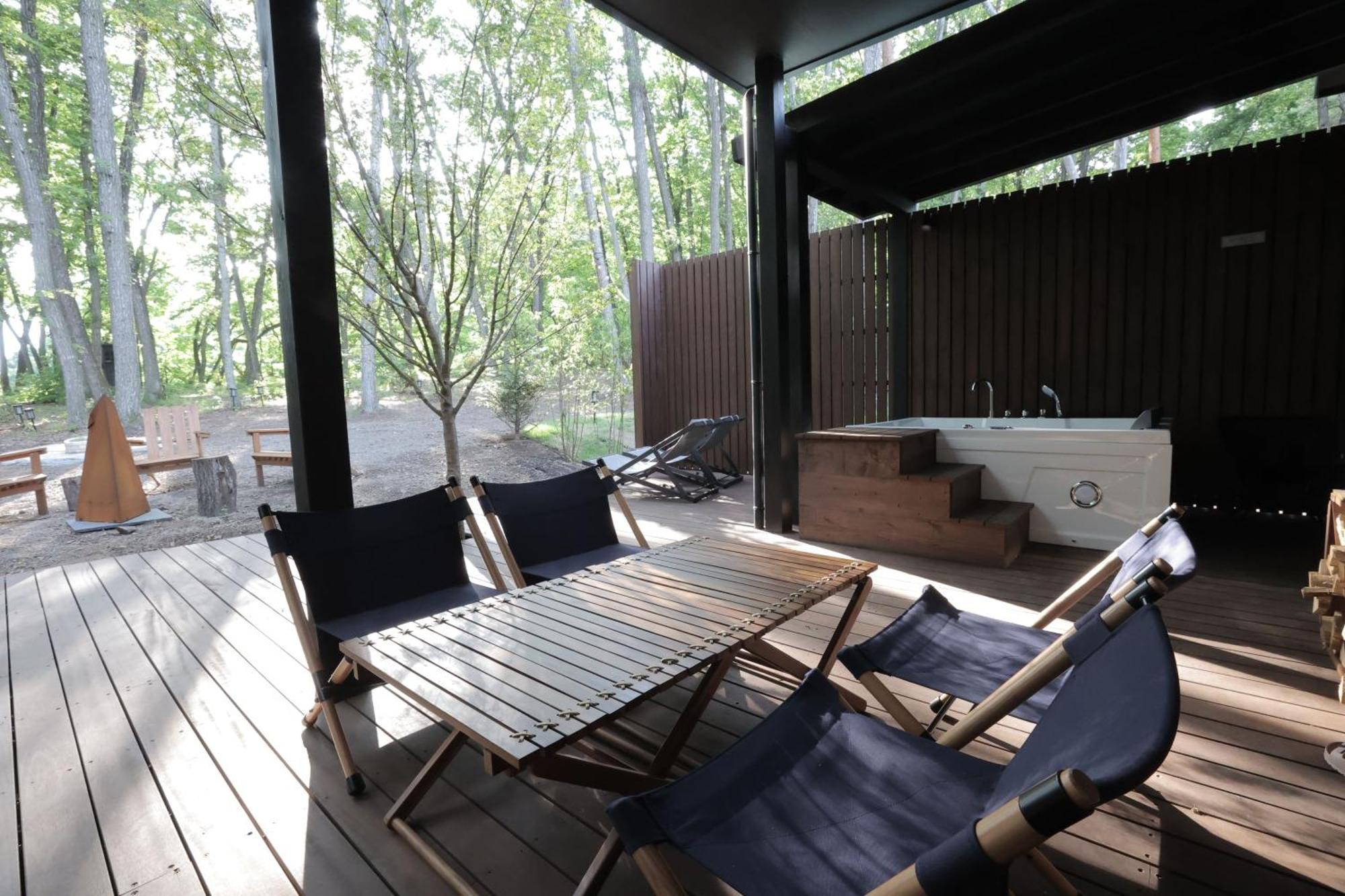 Sauna Forest Cabin 軽井沢 御代田　Mori-Asobi Oiwake Buitenkant foto